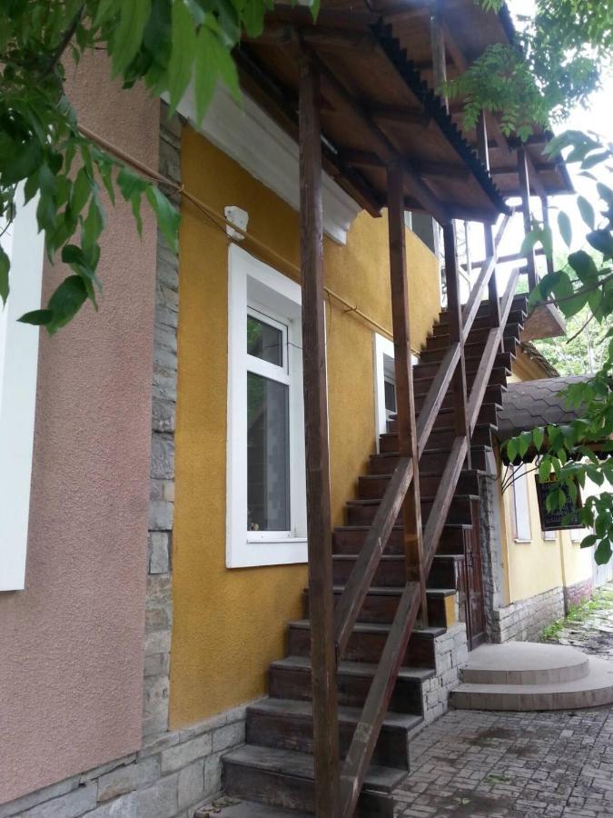 Міні-Готель Бахус Kamianets-Podilskyi Luaran gambar